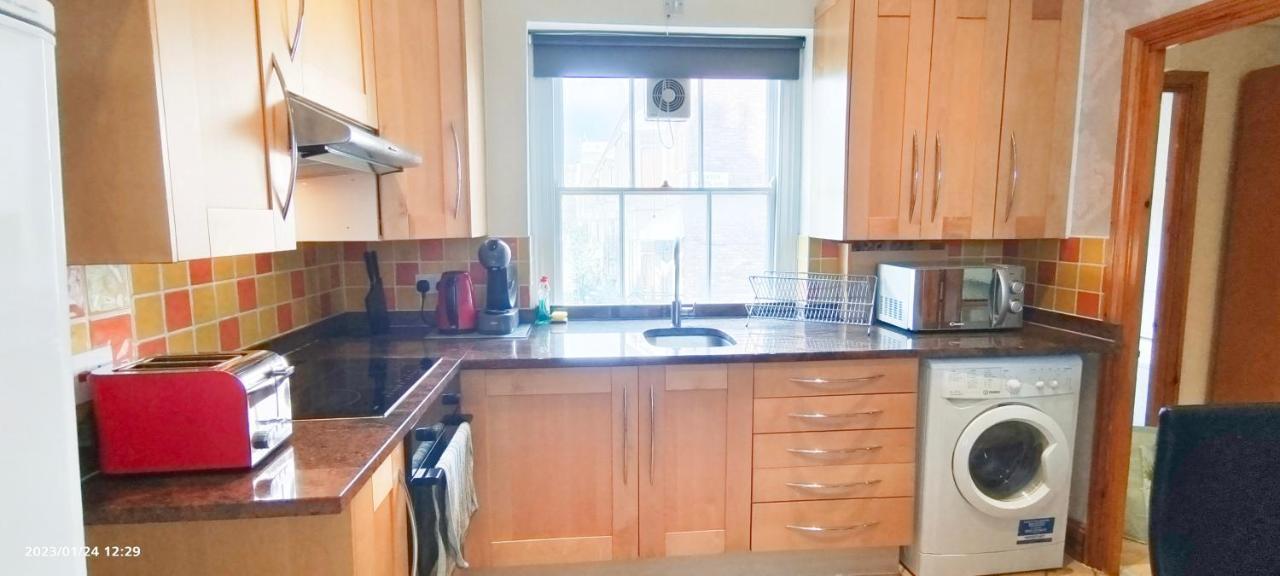 Апартаменты Flat 2, 6 Tauton Mews In Marylebone Лондон Экстерьер фото